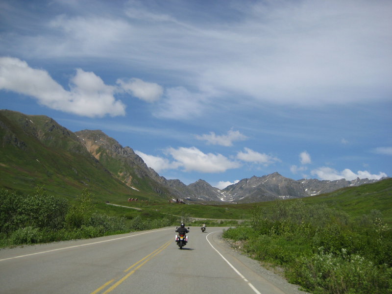 On the road to Hatchers Pass